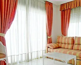 Onagrup Club Jardines Paraisol سالو